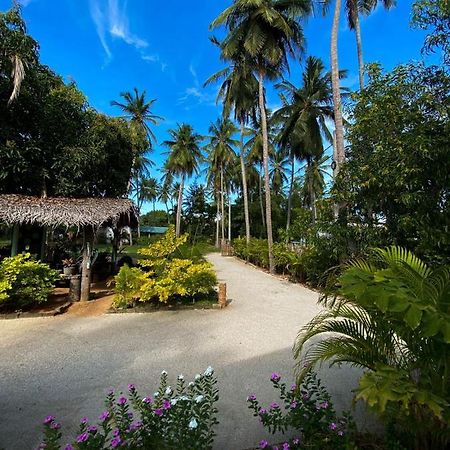 Elena Garden Resort And Restaurant Trincomalee Bagian luar foto