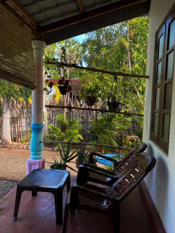 Elena Garden Resort And Restaurant Trincomalee Bagian luar foto